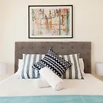 St Mungos - Clifton Beach Apartments